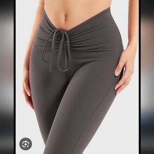 PINK Victoria's Secret Ruched High-Waist Leggings — Black